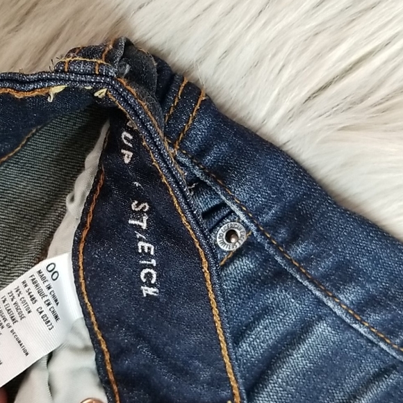 American Eagle Jean Shorts Size 00 - Picture 3 of 3